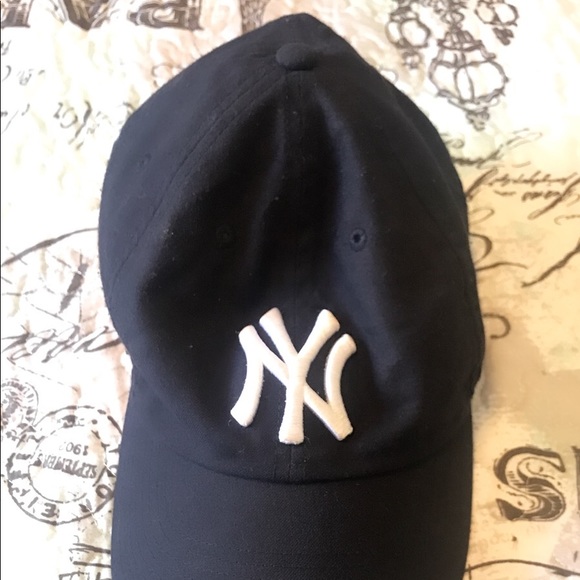 nike yankees hat